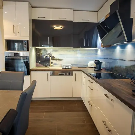 Luxvil بيت للعطل *