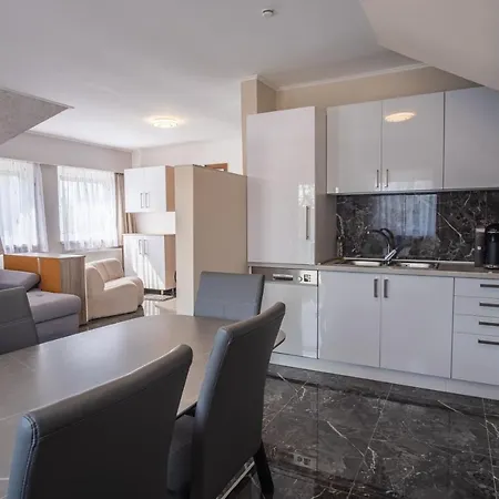 Luxvil بيت للعطل